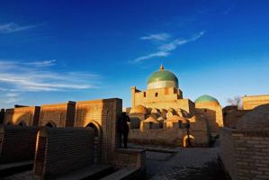 Samarkand – Crossroad of Cultures
